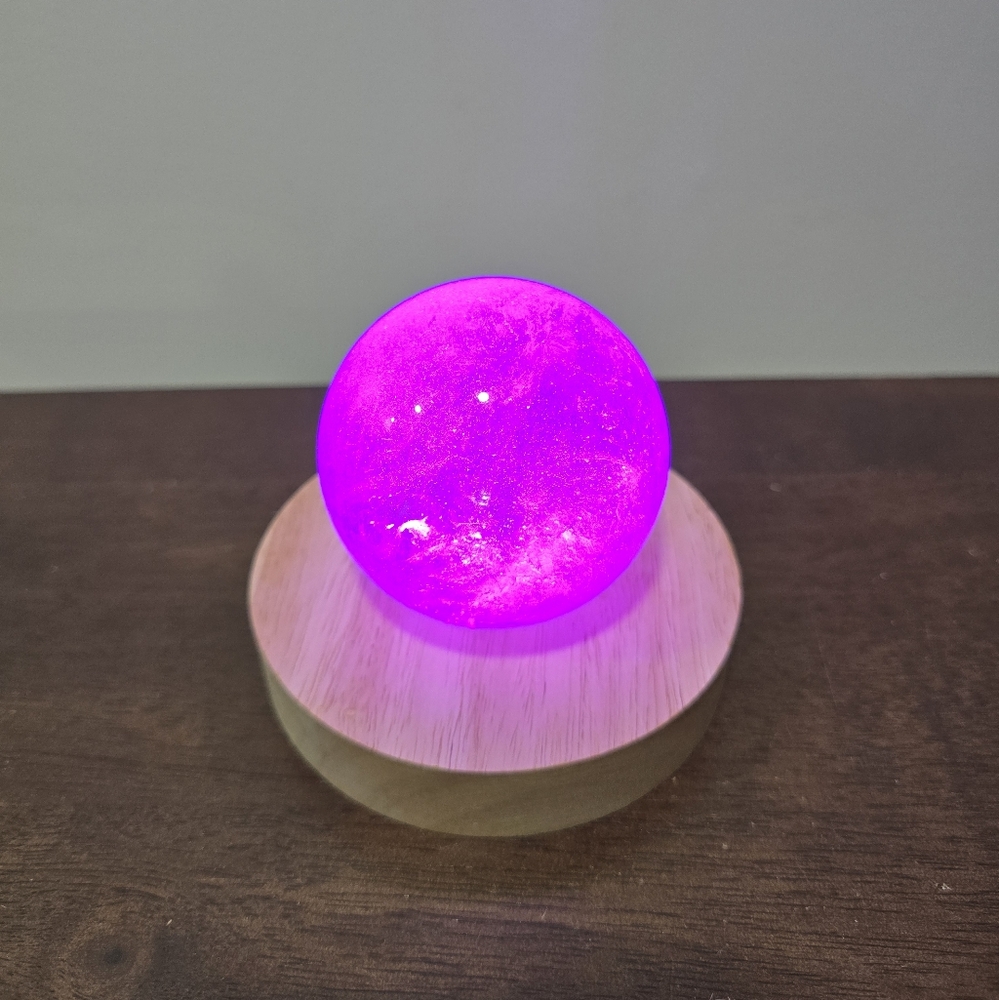 Color-changing LED light base with USB cable - Picture 8 of 8